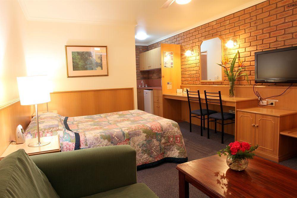 Summerhill Motor Inn (Adults Only) Merimbula Exterior foto